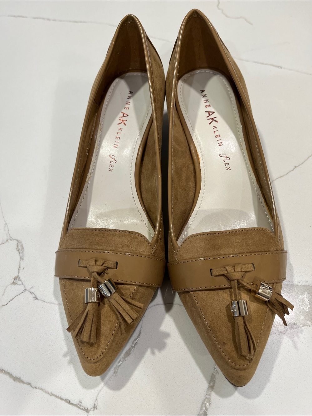 Anne Klein iFlex pointed-toe kitten heel pumps . Size 7.5